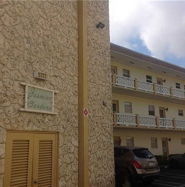 1st image of 5111 W Oakland Park Blvd #301