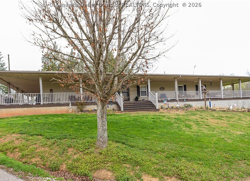 1st image of 520 Balser Ln