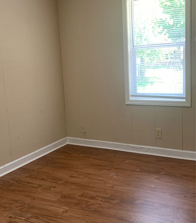 2nd image of 1130 Conley St APT D