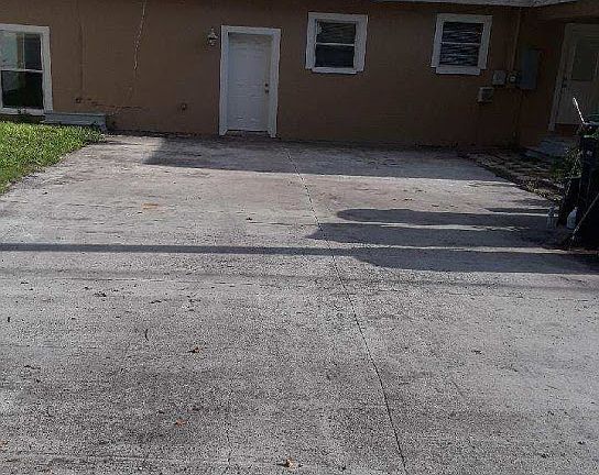 3rd image of 3511 N Dartmouth Ave