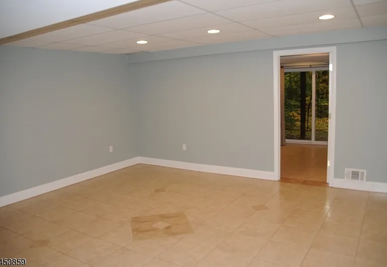 171 Autumn Ridge Rd — Photo 33