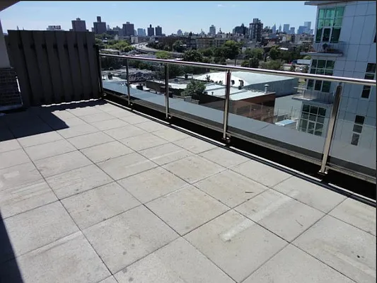 Rented by Loom Group | media 43