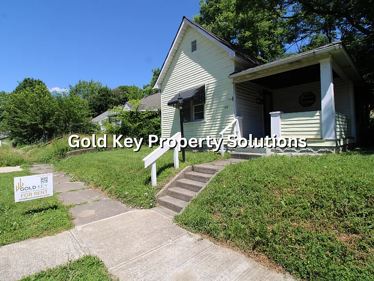 1310 W 13th St — Photo 2