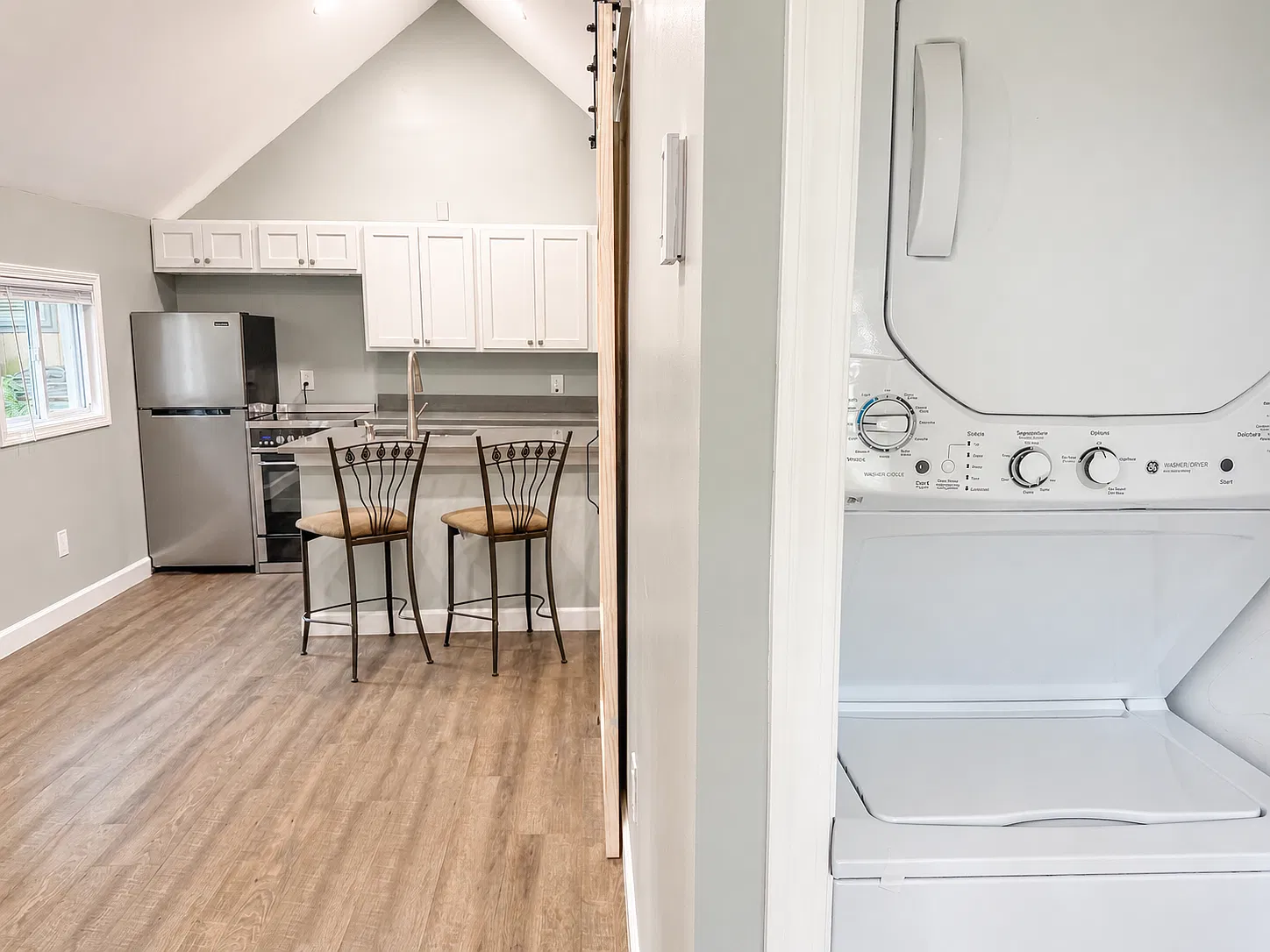 1 bed, 500 sqft, $1,100 — Photo 2