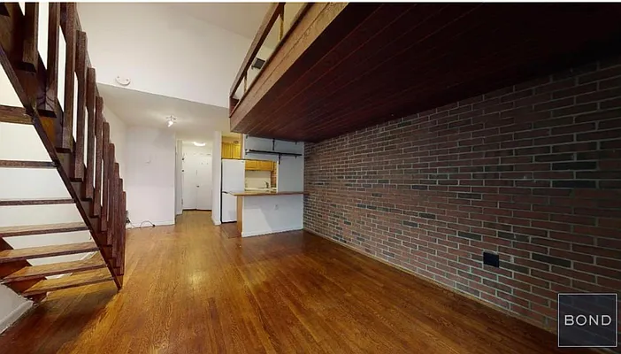 Rented by Bond New York | media 7