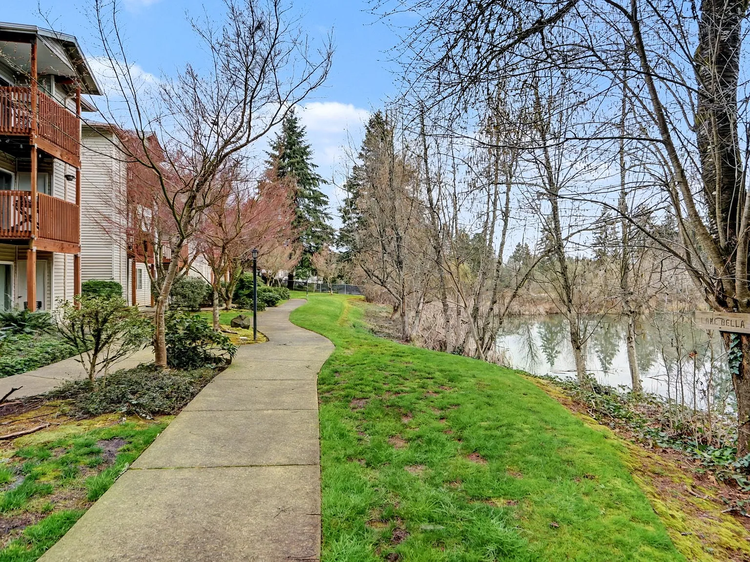 The Apartments at Cinnamon Lakes — Photo 3