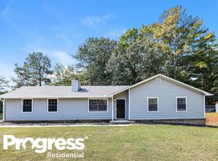 3947 Cherie Glen Rd, Snellville, GA
