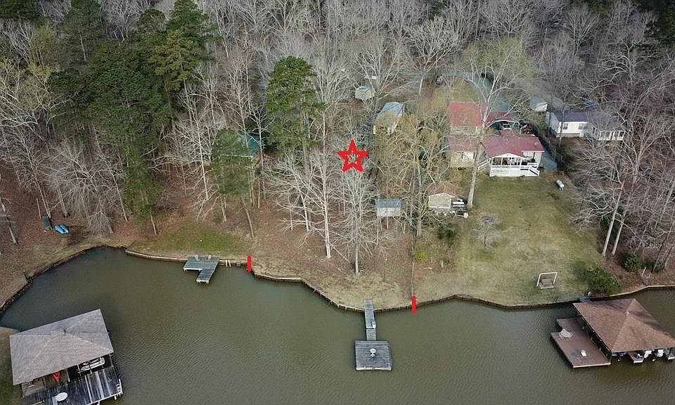 1st image of 915 Morning Glory Dr