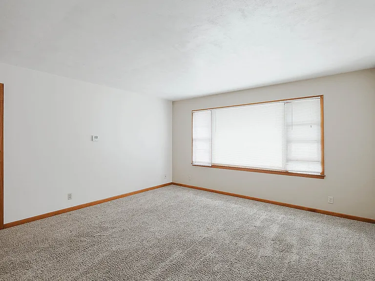 1731 E St #8 — Photo 2