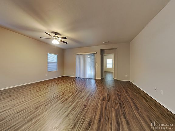 3rd image of 18138 W Puget Ave