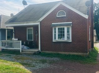 2732 New Schuylkill Rd #A, Spring City, PA 19475