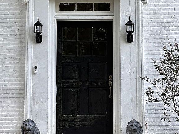 2nd image of 218 Selma Rd