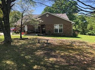 17 Harmony Rd, Hartwell, GA 30643