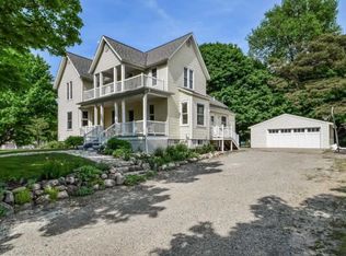 645 Lugers Rd, Holland, MI 49423