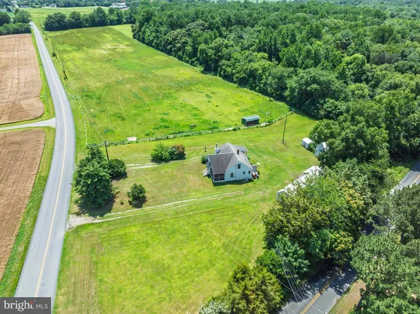 13800 Cedar Ln, Greensboro, MD 21639