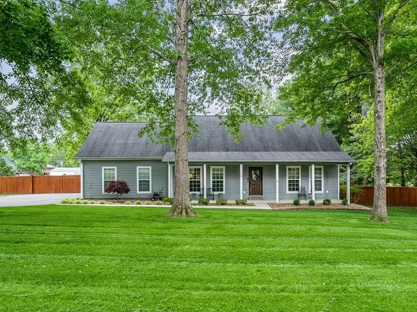 1848 Meadow Wood Dr, Cookeville, TN 38506