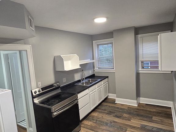 2nd image of 1215 Rutledge Ave APT 1