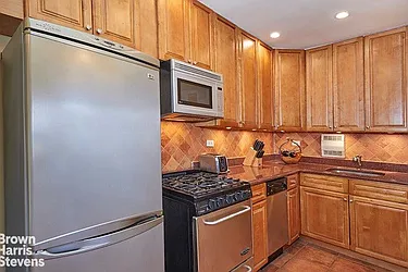 Rented by Brown Harris Stevens