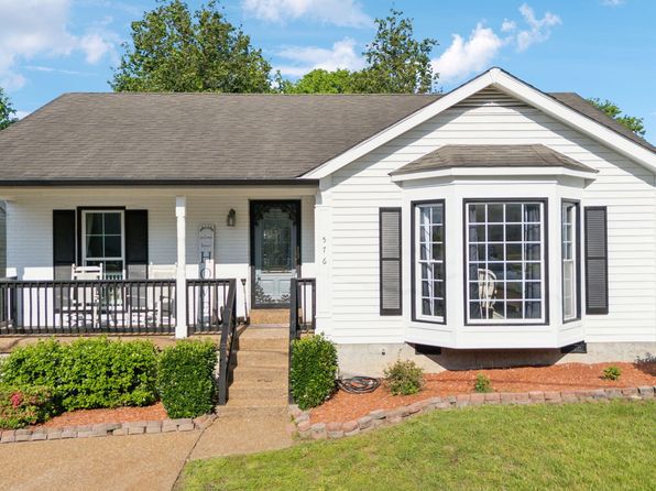 576 Heritage Ln, Madison, TN 37115