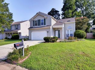 104 Crimson Ct, Yorktown, VA 23693