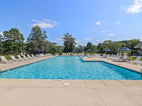 Community Pool - Cool Off in the Summer Heat with a Swim or just Relax Poolside