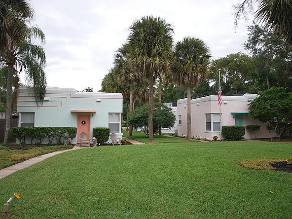 Front of Cottages from Lake Davis