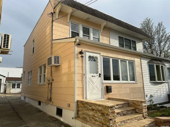 247-06 43rd Avenue, Little Neck, NY 11363