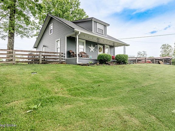 3rd image of 1485 Birdie Rd
