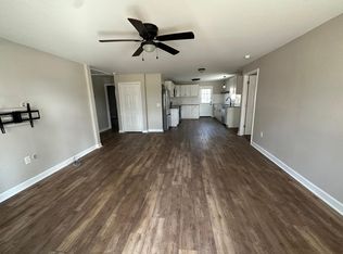 2 Hart St, Travelers Rest, SC 29690