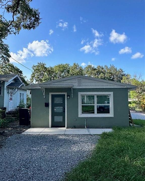 1st image of 239 Oglethorpe Pl