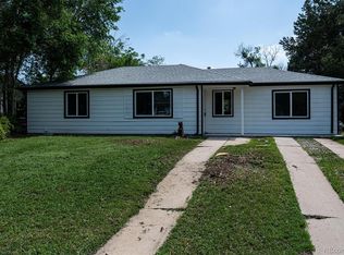 1032 Geneva St, Aurora, CO 80010