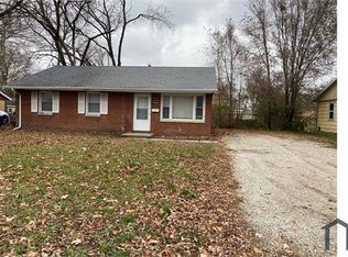 1508 Williamsburg Dr, Champaign, IL