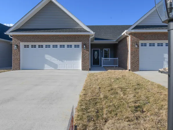 54 Fossil Dr, Stuarts Draft, VA 24477