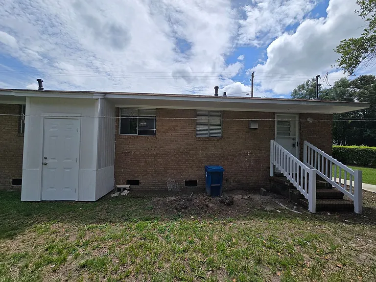 424B Bryan St — Photo 13