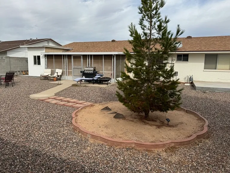 10345 W Andover Ave — Photo 15