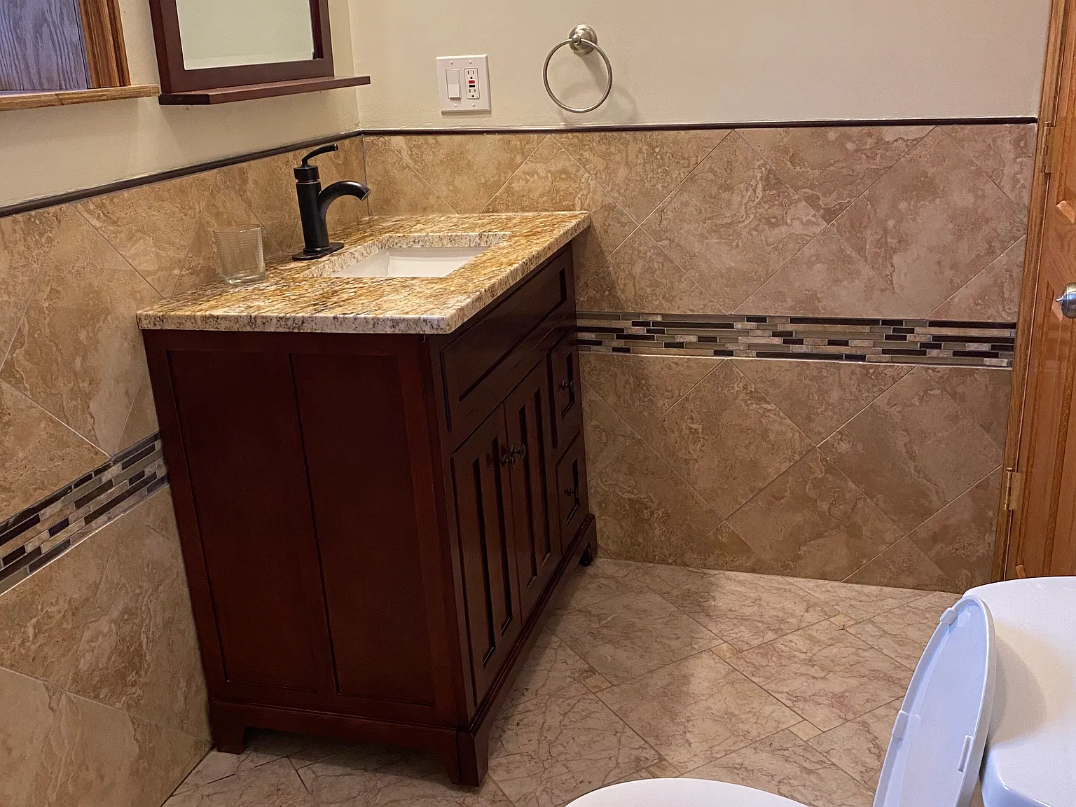 1 bed, $1,250 — Photo 4