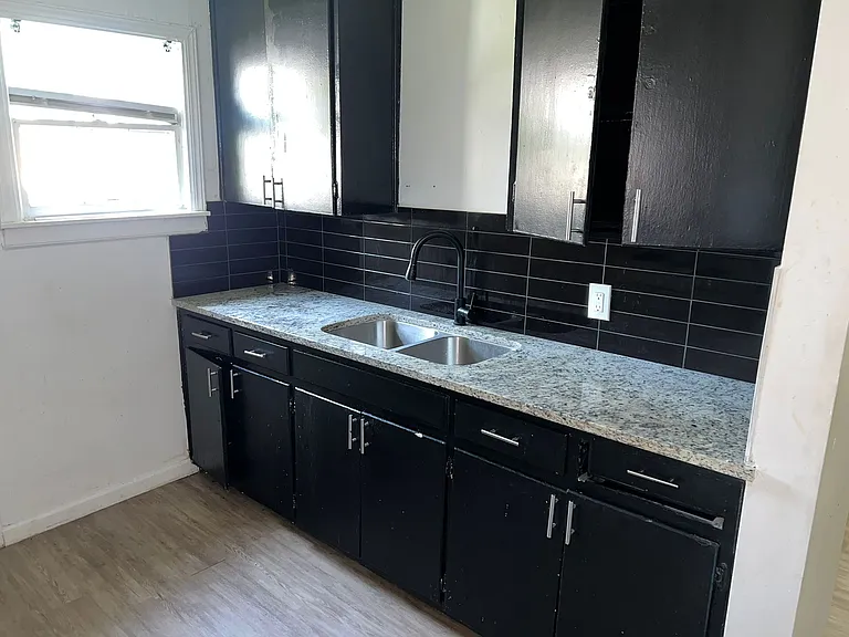 222 N 19th St #222 — Photo 6