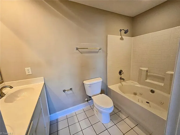 4472 Piedmont Trace Dr — Photo 12