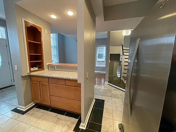 Breakfast nook with storage