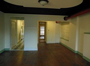 114 Walnut St APT A, Washington, IL 61571