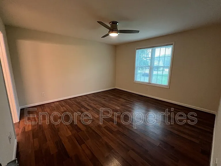 11977 Old Stage Rd — Photo 10