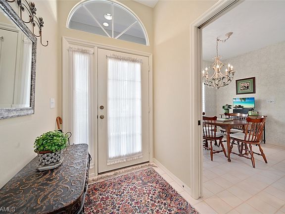 3rd image of 8027 Glen Abbey Cir