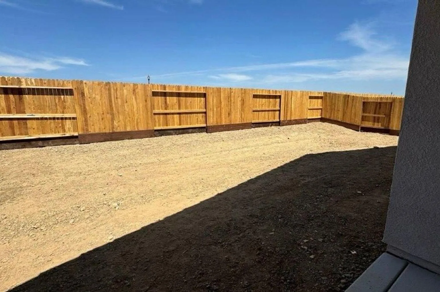 Brand New (Solar) 4/2 W/Massive Backyard Roseville! *Please Read Entire Ad For Viewings!! — Photo 4