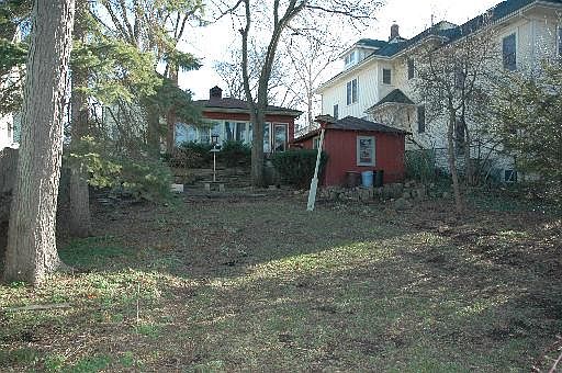 2nd image of 532 S Grove Ave N