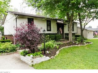4431 Deauville Ave, Stow, OH 44224
