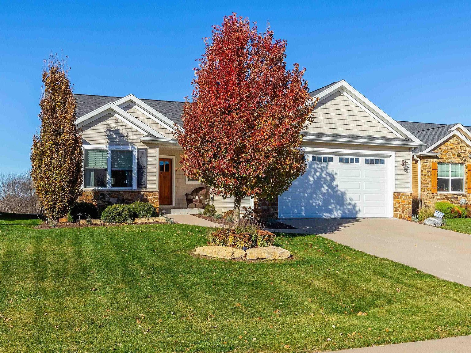 3428 Meadow Cir E, Milan, IL 61264 Zillow