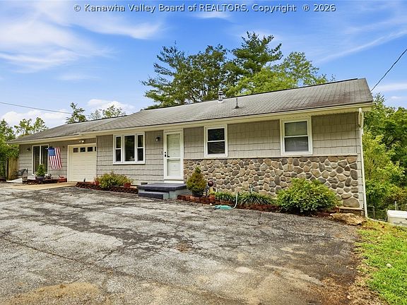 3rd image of 45 Warner Ln