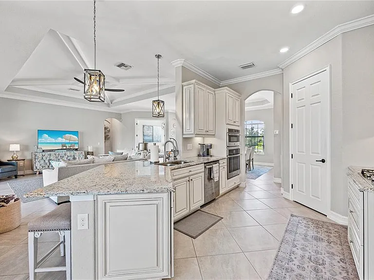 5623 Mulligan Way — Photo 38