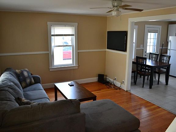 4th image of 55 Atlantic Ave #C