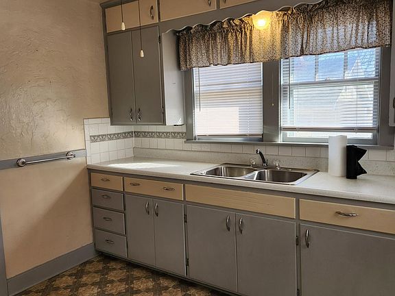 5th image of 13401 E Silver Ln